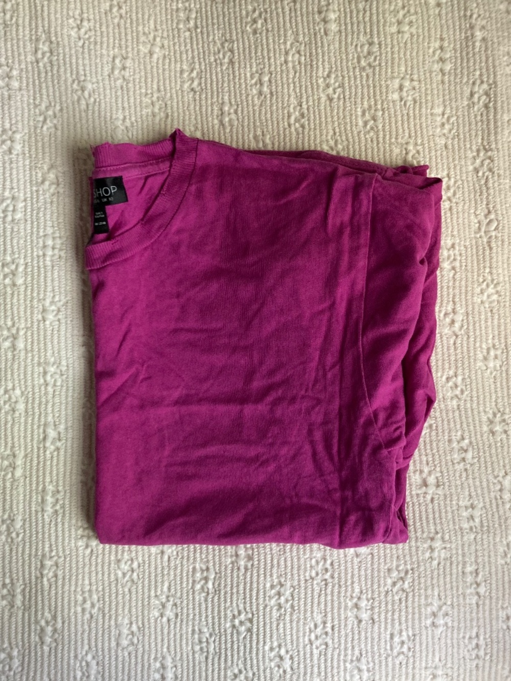 Distressed fuchsia tee